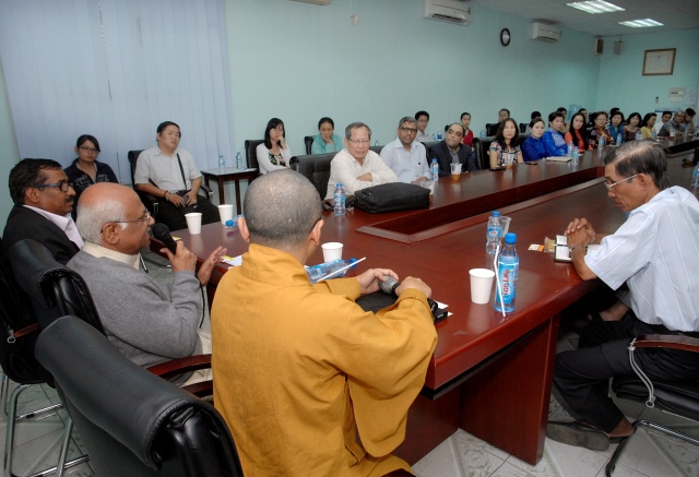 Giao lưu và trao đổi học thuật về Văn hóa Tôn giáo với hai vị Giáo sư đến từ Ấn Độ