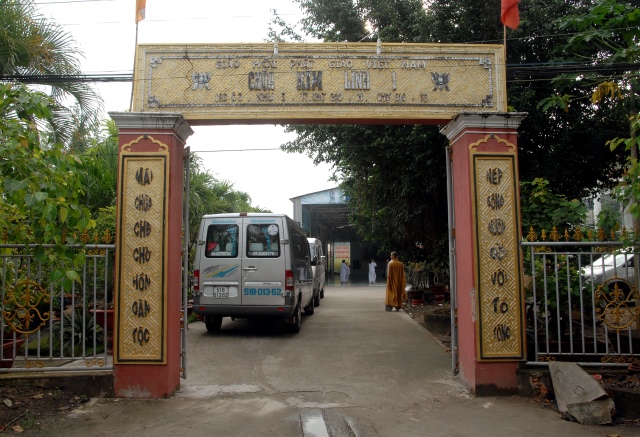 Tiền Giang: TT. Thích Nhật Từ làm cố vấn tinh thần cho chùa Kim Linh I -  TT. Chợ Gạo