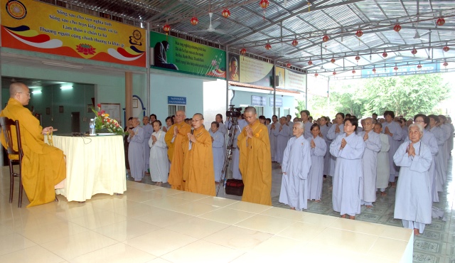Tiền Giang: TT. Thích Nhật Từ làm cố vấn tinh thần cho chùa Kim Linh I -  TT. Chợ Gạo