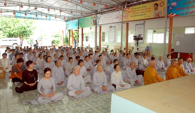 Tiền Giang: TT. Thích Nhật Từ làm cố vấn tinh thần cho chùa Kim Linh I -  TT. Chợ Gạo