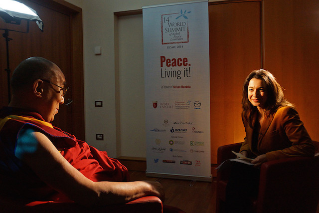 Italiana: Hình ảnh Đức Đạt Lai Lạt Ma tham dự Hội nghị thượng đỉnh thế giới lần thứ 14