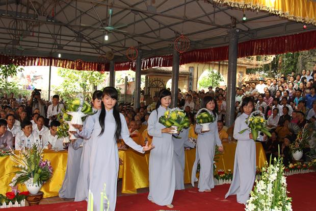 Hà Nam: Lễ Công Bố Quyết Định Bổ Nhiệm Trị Trì- Khánh Thành Lầu Chuông chùa Trinh Sơn