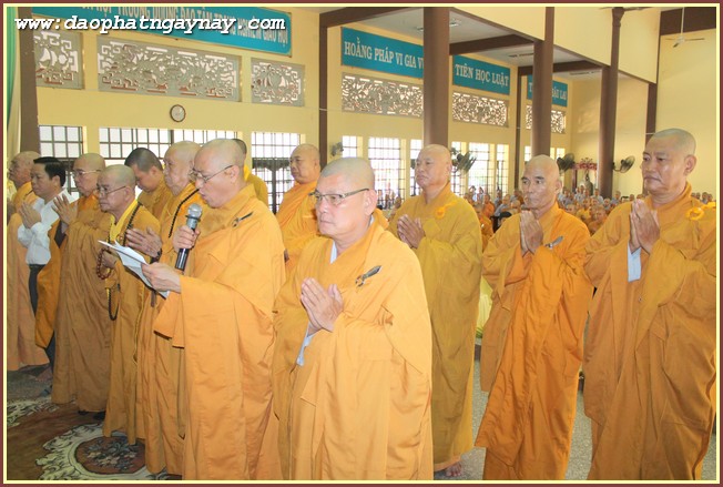 Bình Dương:  Đại Lễ Tưởng Niệm Lần Thứ 706  Đức Vua - Phật Hoàng Trần Nhân Tông Nhập Niết Bàn