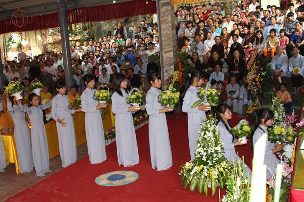 Hà Nam: Lễ Công Bố Quyết Định Bổ Nhiệm Trị Trì- Khánh Thành Lầu Chuông chùa Trinh Sơn