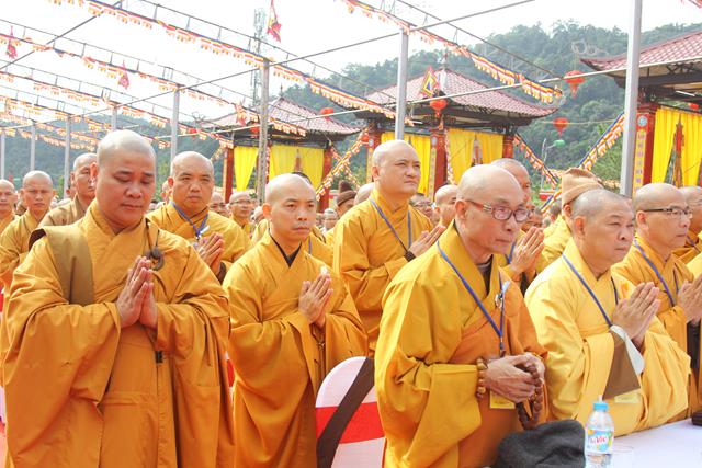 Quảng Ninh: Lễ tưởng niệm 707 năm Phật hoàng Trần Nhân Tông nhập niết bàn