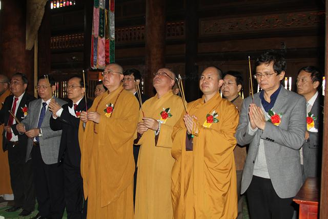 Thái Nguyên: Lễ quyết định bổ nhiệm trụ trì - khánh thành chính điện Chùa Hang