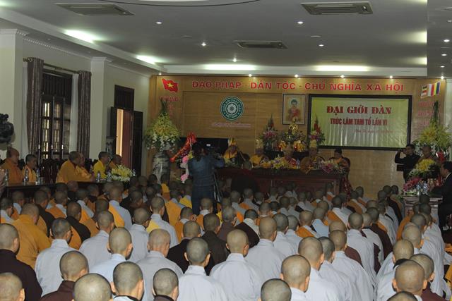 Quảng Ninh: Trao truyền giới châu cho giới tử Đại giới đàn Trúc Lâm Tam Tổ lần VI- 2014