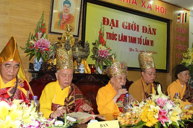 Quảng Ninh: Trao truyền giới châu cho giới tử Đại giới đàn Trúc Lâm Tam Tổ lần VI- 2014