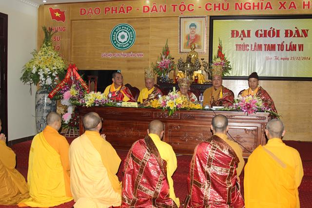 Quảng Ninh: Trao truyền giới châu cho giới tử Đại giới đàn Trúc Lâm Tam Tổ lần VI- 2014