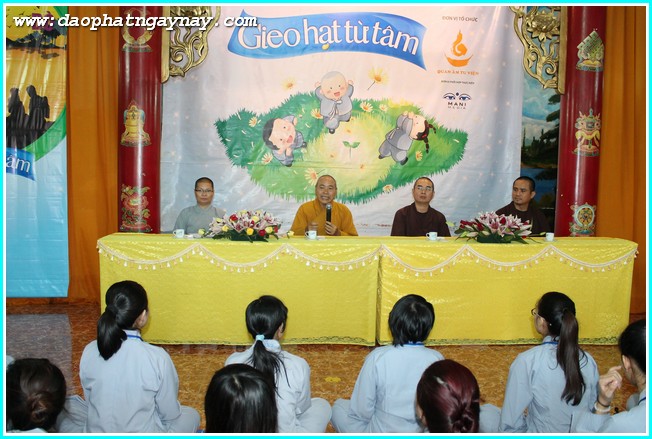 TP.Hồ Chí Minh:  Khoá Tu  Gieo Hạt Từ Tâm - Kì 32  Chủ Đề: Người Lái Đò!