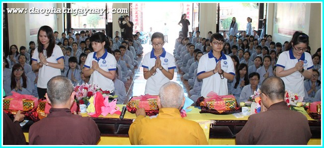 TP.Hồ Chí Minh:  Khoá Tu  Gieo Hạt Từ Tâm - Kì 32  Chủ Đề: Người Lái Đò!