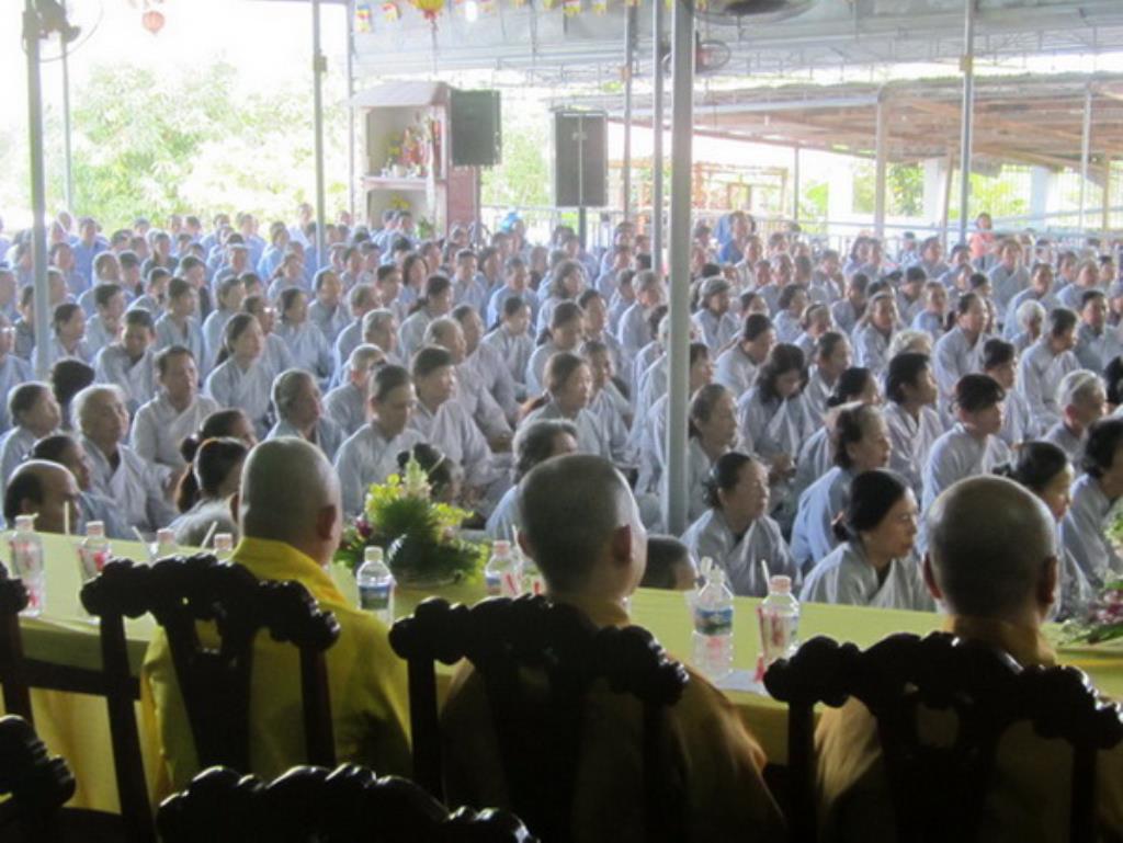 Đại đức Thích Đồng Thành giảng pháp tại Khánh Hòa