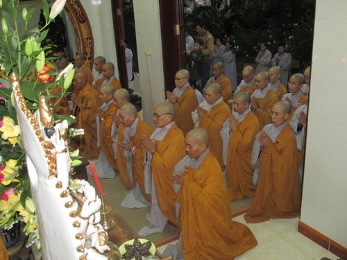 Lễ nhập kim quan cố trưởng lão hòa thượng Thích Pháp Chiếu