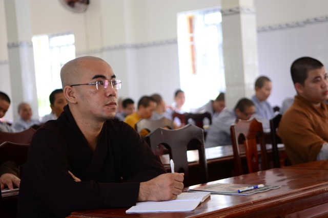 Quỹ Từ Thiện Đạo Phật Ngày Nay tặng quà cho người khuyết tật  tại Huyện Vĩnh Lợi - Bạc Liêu