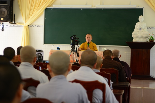 Quỹ Từ Thiện Đạo Phật Ngày Nay tặng quà cho người khuyết tật  tại Huyện Vĩnh Lợi - Bạc Liêu