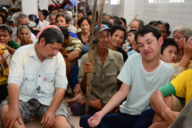 Quỹ Từ Thiện Đạo Phật Ngày Nay tặng quà cho người khuyết tật  tại Huyện Vĩnh Lợi - Bạc Liêu
