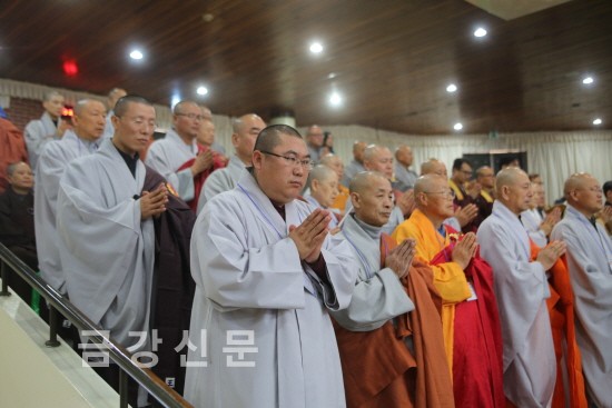 Hàn Quốc: Phật giáo Hàn - Trung - Nhật cầu nguyện hòa bình tại Khu phi quân sự DMZ