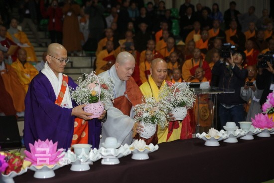 Hàn Quốc: Phật giáo Hàn - Trung - Nhật cầu nguyện hòa bình tại Khu phi quân sự DMZ