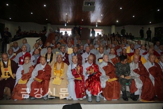 Hàn Quốc: Phật giáo Hàn - Trung - Nhật cầu nguyện hòa bình tại Khu phi quân sự DMZ