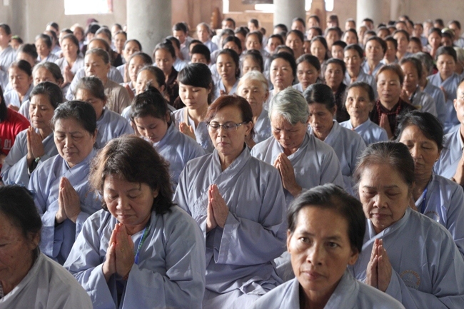 TT Thích Nhật Từ thuyết giảng trong ngày tu an lạc tại chùa Cổ Am