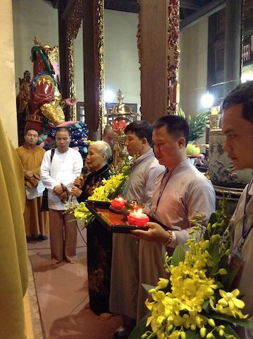 Hà Nội: Lễ cầu Quốc thái dân an, cầu siêu trên sông Hồng