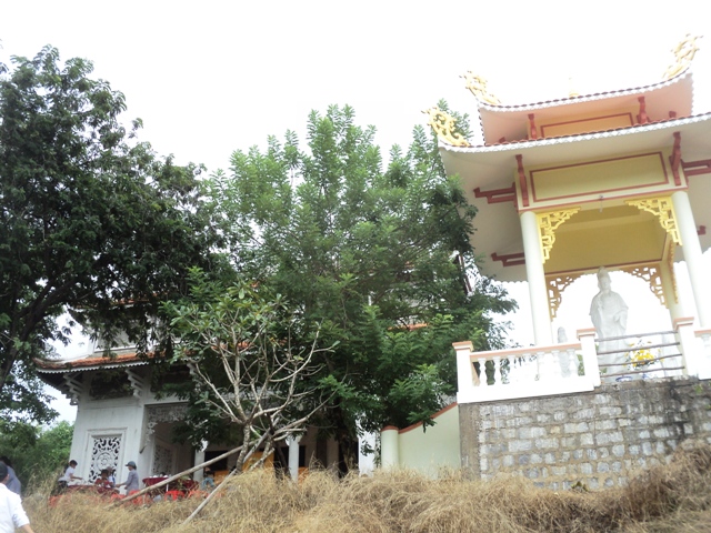 Khánh Hòa: Thăm chùa Đức Sơn vùng núi Đá Bàn