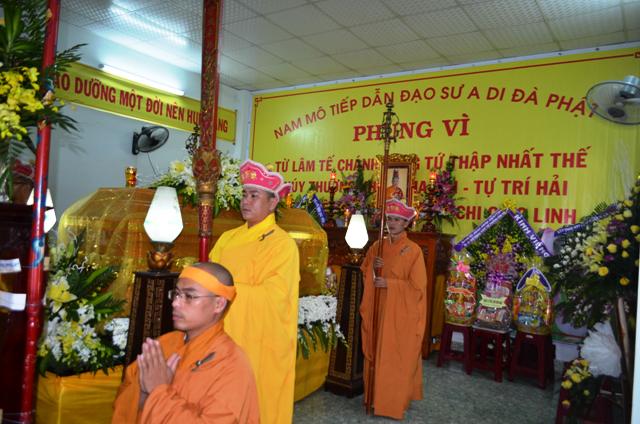 Khánh Hòa: Lễ thỉnh Giác linh HT.Thích Trí Hải Yết Phật - Triều Tổ