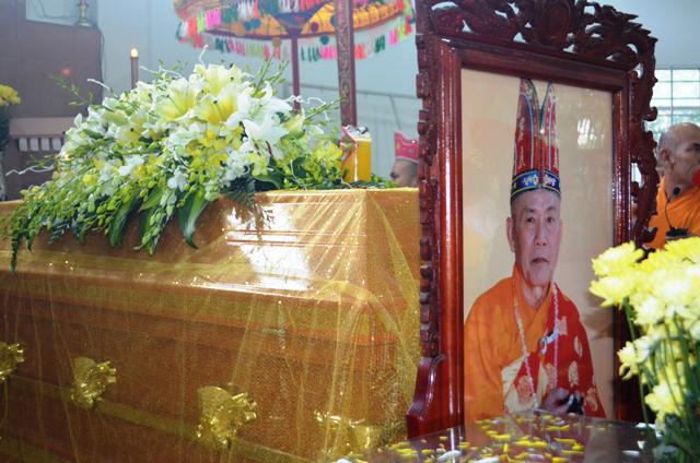 Khánh Hòa: Lễ Cung tống kim quan HT.Thích Trí Hải Trà tỳ