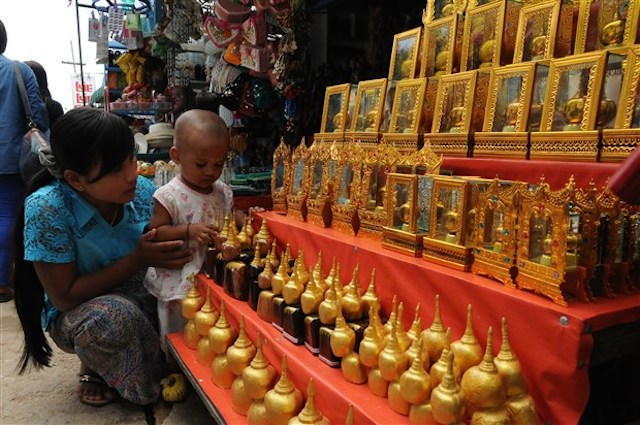 Thanh Hóa: Về Kyaiktiyo tận mắt chiêm ngưỡng tảng đá thiêng Golden Rock