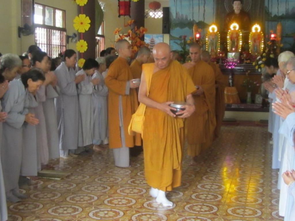 Đạo tràng bát quan trai tịnh xá Ngọc Pháp