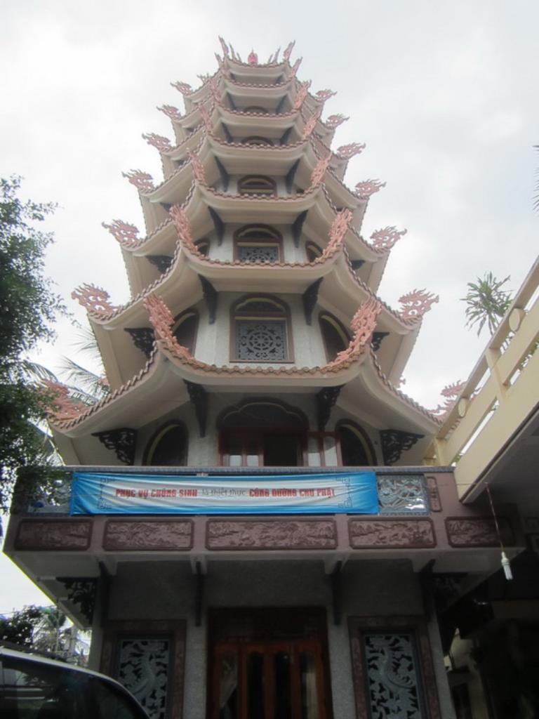 Đạo tràng bát quan trai tịnh xá Ngọc Pháp