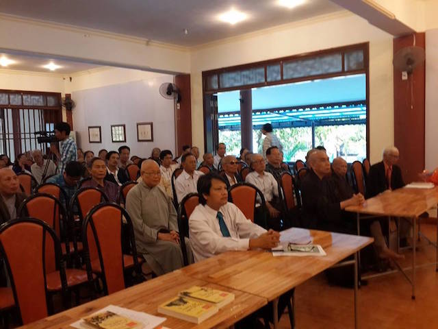 Cảm nhận về cuốn sách &quot;Bắc cung hoàng hậu Lê Ngọc Hân thời ở Huế&quot;