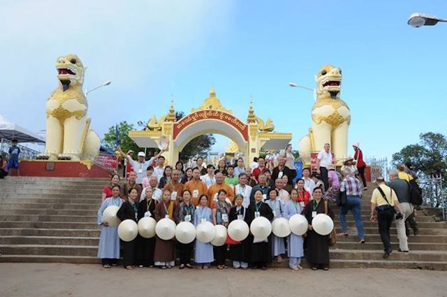 Thanh Hóa: Về Kyaiktiyo tận mắt chiêm ngưỡng tảng đá thiêng Golden Rock