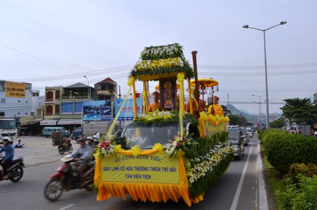 Khánh Hòa: Lễ thỉnh Giác linh HT.Thích Trí Hải Yết Phật - Triều Tổ