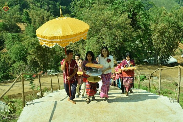 Thái Lan: Chùm ảnh xuất gia gieo duyên