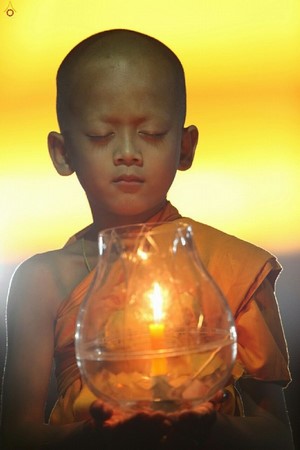 Thái Lan: Hình ảnh Lễ Truyền trao Giới pháp tại Tu viện Wat Phra Dhammakaya