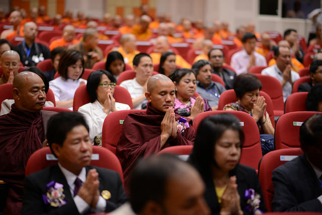 TT. Thích Nhật Từ nhận giải thưởng &quot;Lãnh Đạo Xuất Sắc Phật Giáo Thế Giới&quot; tại Thái Lan