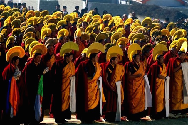 Chùm ảnh Lễ hội tổ Monlam Phật giáo Tây Tạng 2015