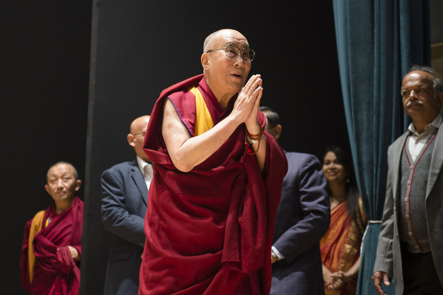 Ấn Độ: Đức Đạt Lai Lạt Ma chia sẻ pháp thoại tại Bệnh viện Ram Manohar Lohia New Delhi