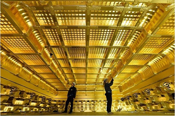 Nhật Bản: Chính điện A Di Đà dát 300kg vàng