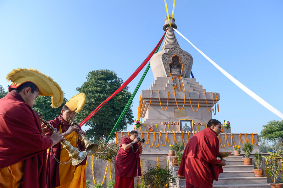 Ấn Độ Đức Đạt Lai Lạt Ma giảng Kinh Pháp Cú tại Trung tâm văn hóa cổ xưa của Phật giáo Sankisa