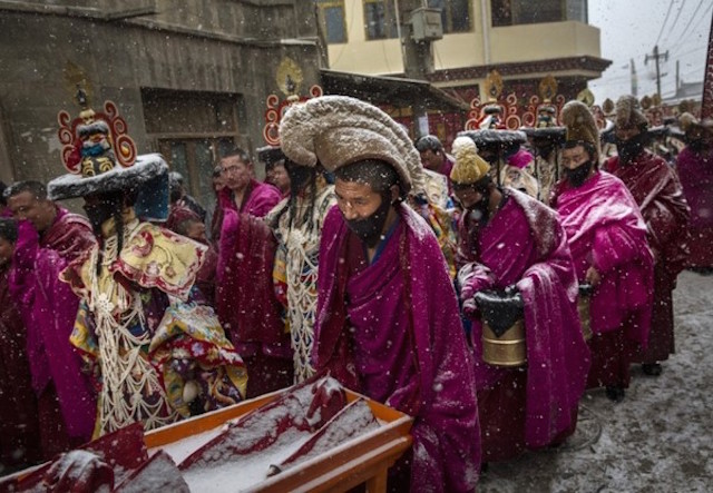 Chùm ảnh Lễ hội tổ Monlam Phật giáo Tây Tạng 2015
