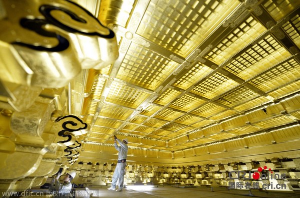 Nhật Bản: Chính điện A Di Đà dát 300kg vàng