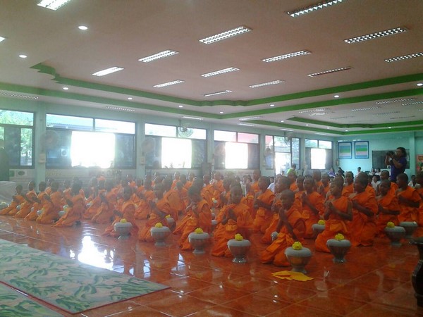 Thái Lan: Chùm ảnh xuất gia gieo duyên