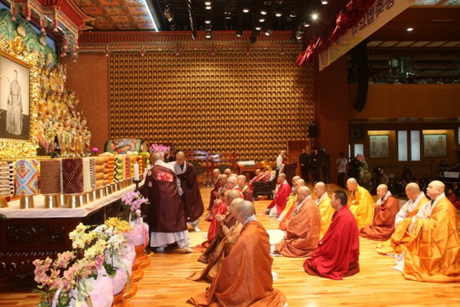 Hàn Quốc: Thiền phái Thiên Thai kỷ niệm 103 năm sinh nhật Tổ sư Thượng Nguyệt Viên Giác