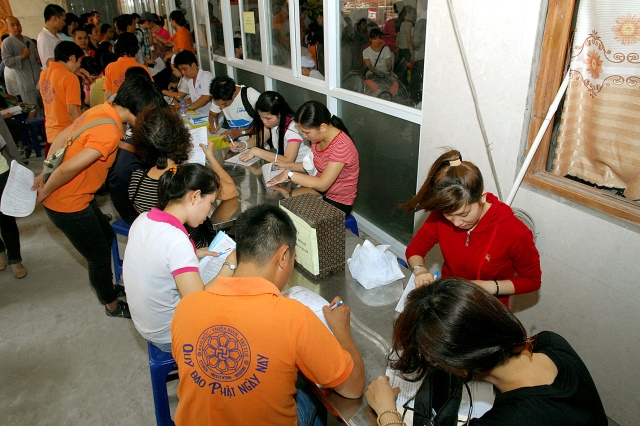 Chùa Giác Ngộ: Hơn 200 người đăng ký tham gia hiến máu nhân đạo