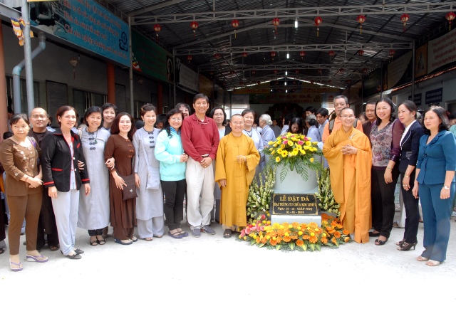 Tiền Giang: Long trọng lễ đặt đá khởi công trùng tu chùa Kim Linh I