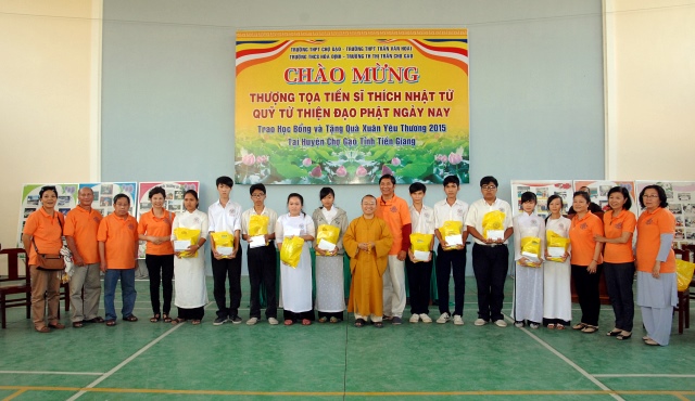 Quỹ Đạo Phật Ngày Nay: Hơn 600 học sinh gieo duyên với Phật pháp tại Tiền Giang
