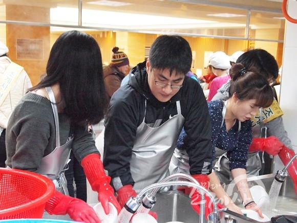 Hàn Quốc: Chùm ảnh Tết Dương lịch tại Tổ đình Tào Khê, Seoul