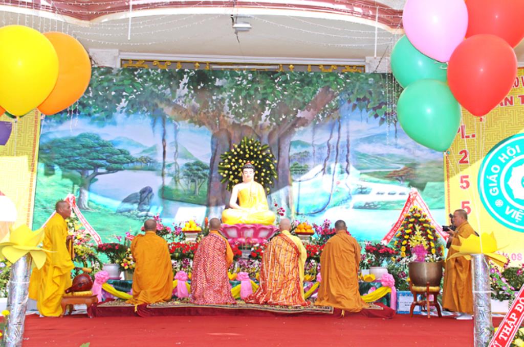 Gia Lai: Ban Trị Sự Phật Giáo VN Tỉnh Gia Lai Long trọng tổ chức Đại Lễ Đức Phật thành Đạo